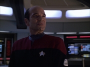 extant_StarTrek_VOY_6x04-TinkerTenorDoctorSpy_01576.jpg