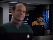 extant_StarTrek_VOY_6x04-TinkerTenorDoctorSpy_01611.jpg