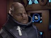 extant_StarTrek_VOY_6x04-TinkerTenorDoctorSpy_01679.jpg