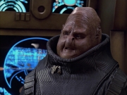 extant_StarTrek_VOY_6x04-TinkerTenorDoctorSpy_01700.jpg