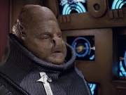 extant_StarTrek_VOY_6x04-TinkerTenorDoctorSpy_01747.jpg