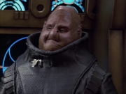 extant_StarTrek_VOY_6x04-TinkerTenorDoctorSpy_01751.jpg
