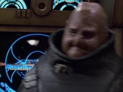 extant_StarTrek_VOY_6x04-TinkerTenorDoctorSpy_01752.jpg