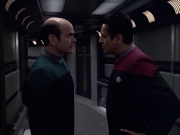 extant_StarTrek_VOY_6x04-TinkerTenorDoctorSpy_01770.jpg