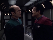 extant_StarTrek_VOY_6x04-TinkerTenorDoctorSpy_01782.jpg