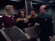 extant_StarTrek_VOY_6x04-TinkerTenorDoctorSpy_01811.jpg