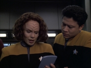 extant_StarTrek_VOY_6x04-TinkerTenorDoctorSpy_01836.jpg