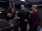 Filename=extant_StarTrek_VOY_6x04-TinkerTenorDoctorSpy_01865.jpg
Filesize=178KiB
Dimensions=1200x900
Date added=Dec 27, 2019 extant_StarTrek_VOY_6x04-TinkerTenorDoctorSpy_01865.jpg