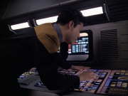 extant_StarTrek_VOY_6x04-TinkerTenorDoctorSpy_01870.jpg