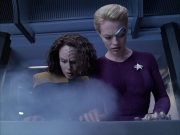 extant_StarTrek_VOY_6x04-TinkerTenorDoctorSpy_01882.jpg
