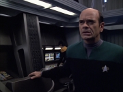 extant_StarTrek_VOY_6x04-TinkerTenorDoctorSpy_01894.jpg