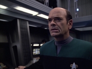 extant_StarTrek_VOY_6x04-TinkerTenorDoctorSpy_01895.jpg