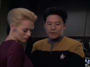 extant_StarTrek_VOY_6x04-TinkerTenorDoctorSpy_01927.jpg