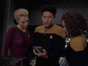 extant_StarTrek_VOY_6x04-TinkerTenorDoctorSpy_01931.jpg