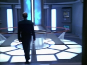 extant_StarTrek_VOY_6x04-TinkerTenorDoctorSpy_01937.jpg
