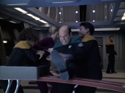 extant_StarTrek_VOY_6x04-TinkerTenorDoctorSpy_01953.jpg
