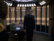 extant_StarTrek_VOY_6x04-TinkerTenorDoctorSpy_01969.jpg
