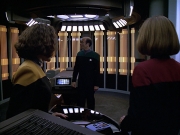 extant_StarTrek_VOY_6x04-TinkerTenorDoctorSpy_01991.jpg
