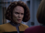 extant_StarTrek_VOY_6x04-TinkerTenorDoctorSpy_02006.jpg