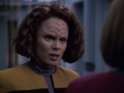 extant_StarTrek_VOY_6x04-TinkerTenorDoctorSpy_02007.jpg
