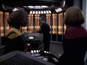 extant_StarTrek_VOY_6x04-TinkerTenorDoctorSpy_02012.jpg