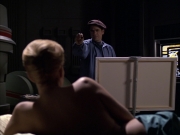 extant_StarTrek_VOY_6x04-TinkerTenorDoctorSpy_02042.jpg