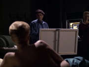 extant_StarTrek_VOY_6x04-TinkerTenorDoctorSpy_02043.jpg
