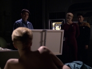 extant_StarTrek_VOY_6x04-TinkerTenorDoctorSpy_02046.jpg