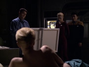 extant_StarTrek_VOY_6x04-TinkerTenorDoctorSpy_02047.jpg