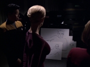 extant_StarTrek_VOY_6x04-TinkerTenorDoctorSpy_02076.jpg