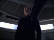 extant_StarTrek_VOY_6x04-TinkerTenorDoctorSpy_02091.jpg