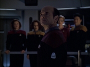 extant_StarTrek_VOY_6x04-TinkerTenorDoctorSpy_02099.jpg