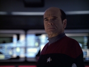 extant_StarTrek_VOY_6x04-TinkerTenorDoctorSpy_02124.jpg