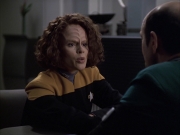 extant_StarTrek_VOY_6x04-TinkerTenorDoctorSpy_02158.jpg