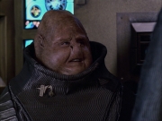 extant_StarTrek_VOY_6x04-TinkerTenorDoctorSpy_02287.jpg