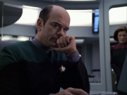 extant_StarTrek_VOY_6x04-TinkerTenorDoctorSpy_02391.jpg