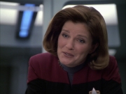extant_StarTrek_VOY_6x04-TinkerTenorDoctorSpy_02449.jpg