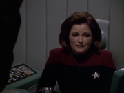 extant_StarTrek_VOY_6x04-TinkerTenorDoctorSpy_02491.jpg