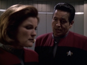extant_StarTrek_VOY_6x04-TinkerTenorDoctorSpy_02509.jpg
