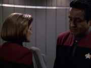 extant_StarTrek_VOY_6x04-TinkerTenorDoctorSpy_02515.jpg