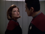 extant_StarTrek_VOY_6x04-TinkerTenorDoctorSpy_02516.jpg