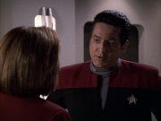extant_StarTrek_VOY_6x04-TinkerTenorDoctorSpy_02533.jpg