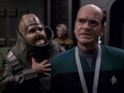 extant_StarTrek_VOY_6x04-TinkerTenorDoctorSpy_02585.jpg