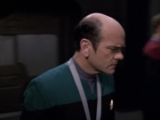 extant_StarTrek_VOY_6x04-TinkerTenorDoctorSpy_02619.jpg