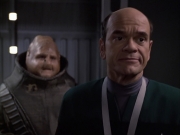 extant_StarTrek_VOY_6x04-TinkerTenorDoctorSpy_02709.jpg