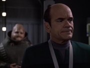 extant_StarTrek_VOY_6x04-TinkerTenorDoctorSpy_02714.jpg