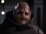 extant_StarTrek_VOY_6x04-TinkerTenorDoctorSpy_02739.jpg