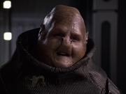 extant_StarTrek_VOY_6x04-TinkerTenorDoctorSpy_02748.jpg