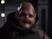 extant_StarTrek_VOY_6x04-TinkerTenorDoctorSpy_02750.jpg