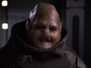 extant_StarTrek_VOY_6x04-TinkerTenorDoctorSpy_02751.jpg